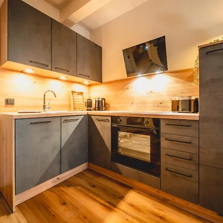 Apartment Holodeck